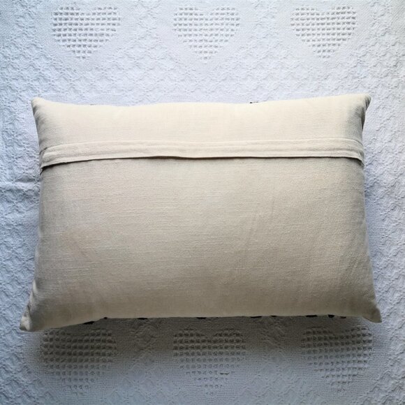 Crate & Barrel Strip Throw Pillow 18"x12" - Picture 3 of 4